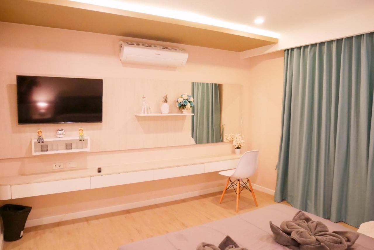 Seven Seas Resort Pattaya & Sofa Bed Bãi biển Jomtien Ngoại thất bức ảnh